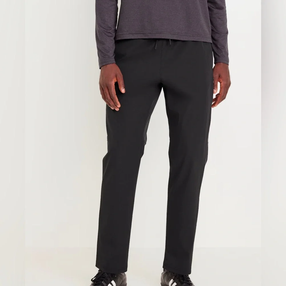 Banana Republic Tech Woven Taper Pants‎